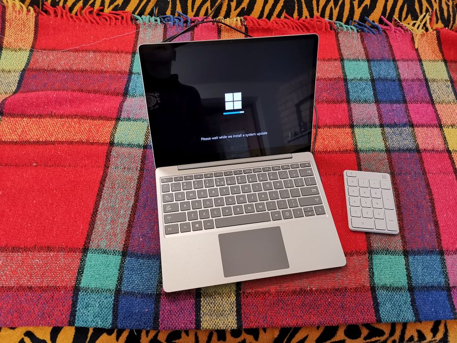 Microsoft Surface Laptop Go. Update. Foto: Kaido Einama