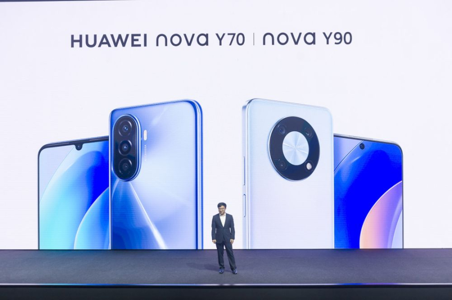 Huawei Nova Y70 ja Nova Y90.