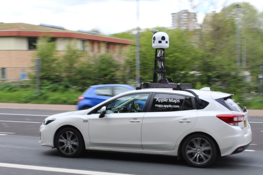 Apple Maps auto. Foto: (CC) IPhoneRoots / Wikimedia Commons