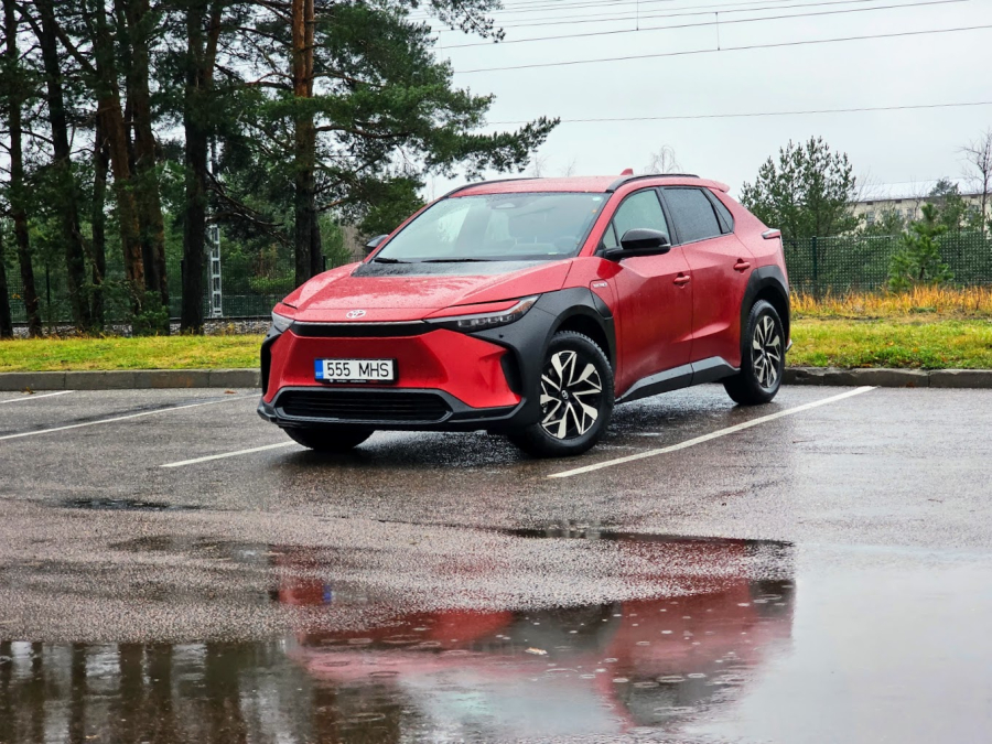 Toyota bz4x