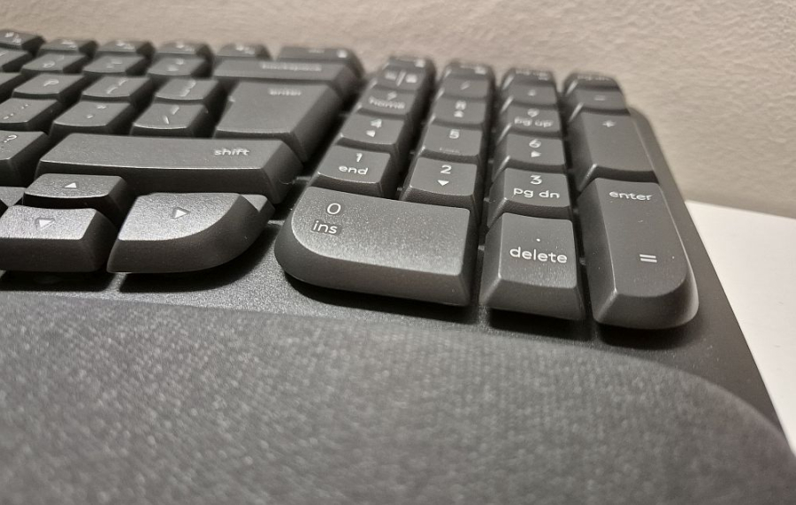 Logitech Wave Keys