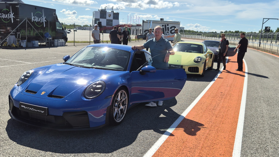 Porsche 911 GT3 Touring