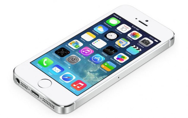 Nutitelefon Apple iPhone 5S - kõige kasutatuim telefonimudel Telia võrgus.