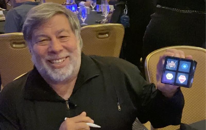 Wozniak ja WOWCube