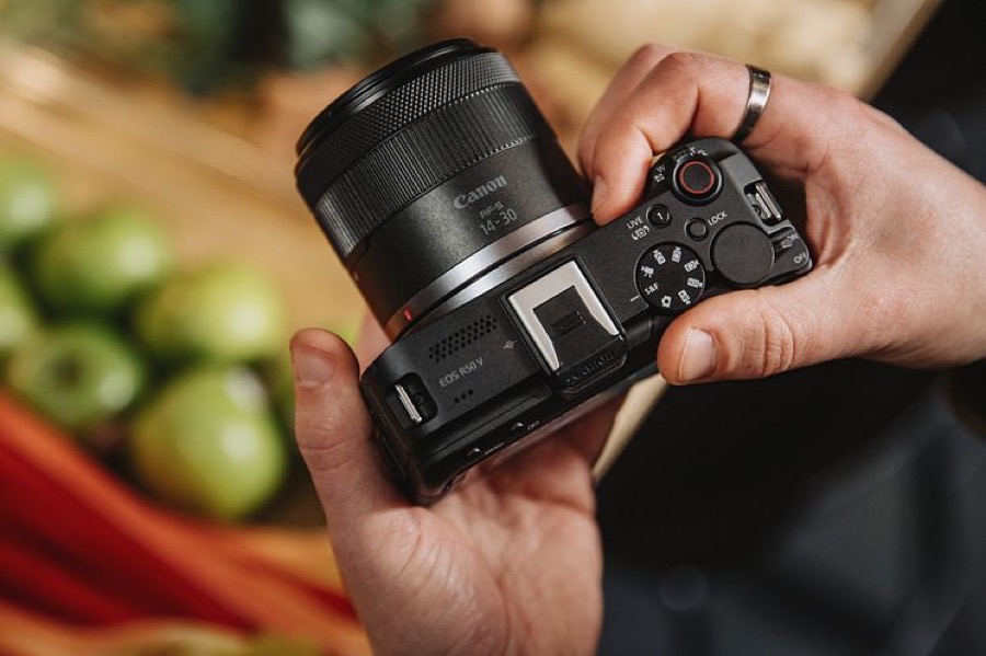 R50 V Canon