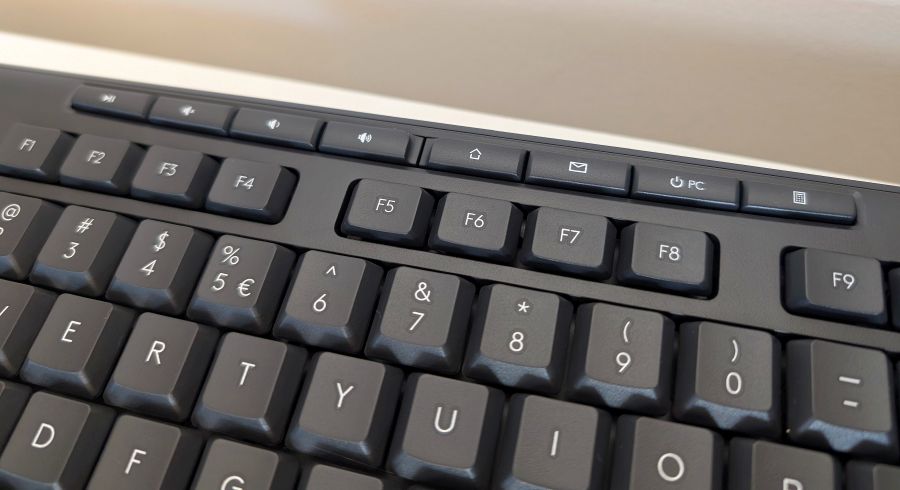 Logitech klaviatuur