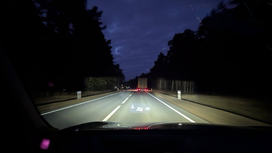 GWM Wey 05 tuled joonistavad ristküliku