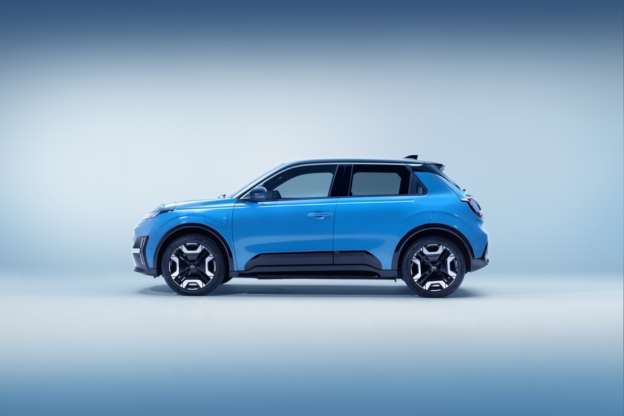 Nissan Micra Elektriauto külgvaade