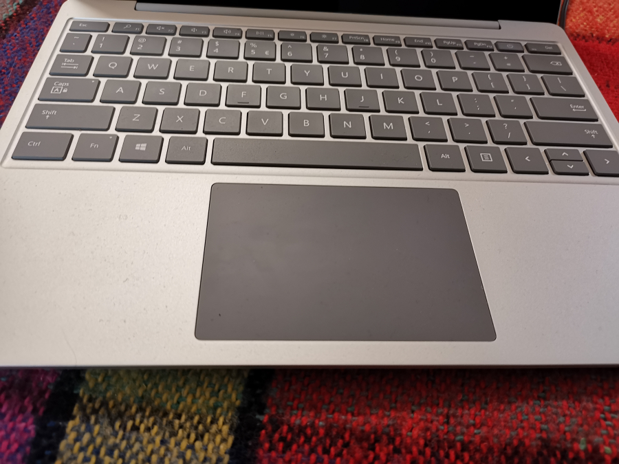 Surface Laptopi klaviatuur.