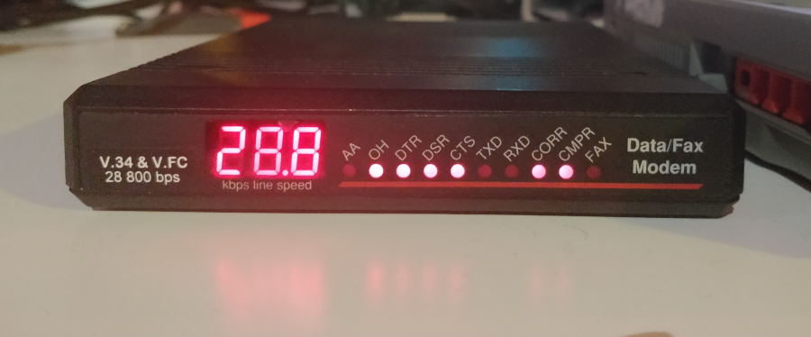 Vanakooli sissehelistamismodem. Foto: Streepjescode, Creative Commons