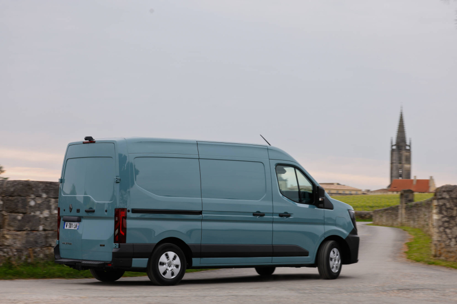 Renault Master kuut