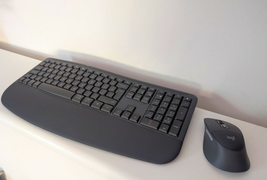 Logitech Signature Comfort Plus Combo MK880