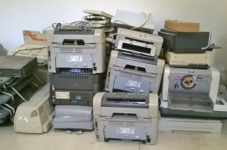 Vanad, kasutuks muutunud printerid. Foto: (CC) Pixabay