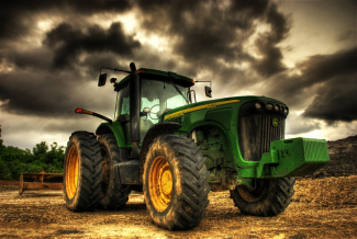 Traktoristid ei saa oma masinaid remontida ja häkivad traktoreid. Foto: (CC) Dre Dark / Flickr