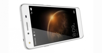 Huawei Y5 II - selliseid telefone tavaliselt tehnoloogiaajakirjanikud ei testi, aga neid ostetakse.