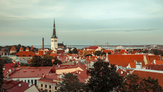 Tallinn. (CC)  Hibiki Hosoi / Unsplash