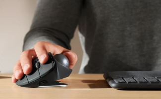Logitech MX Ergo Logitech MX Ergo