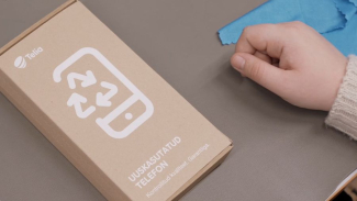 Uuskasutustelefon. Foto: Telia