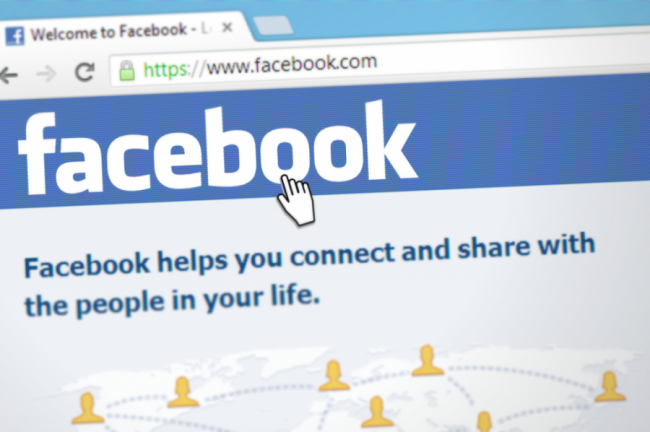 Facebook. Foto: (CC Editorial) Simon Steinberger / Pixabay