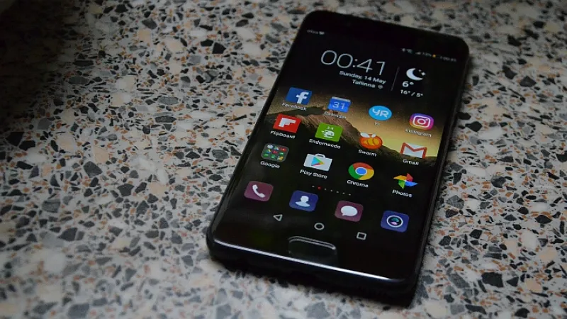 Huawei P10 aastane test.
