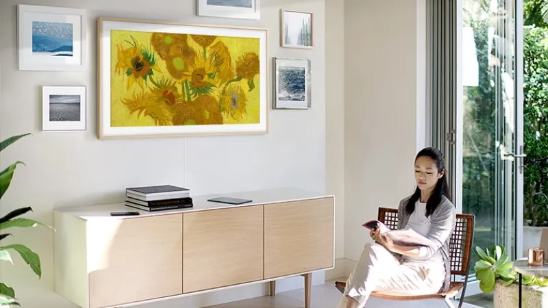 Telerit võib seina peal kasutada ka maalina. Foto: Samsung