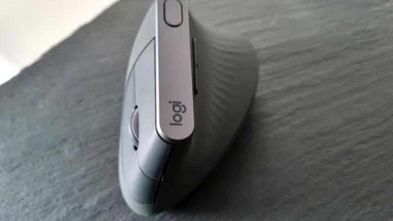 Logitech MX Vertical.