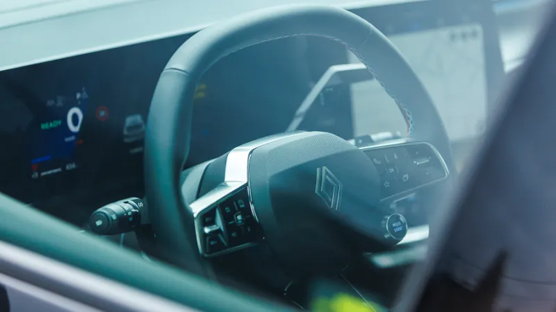 Renault Rafale interjöör