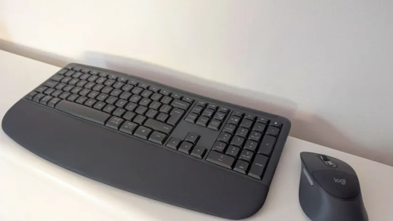 Logitech Signature Comfort Plus Combo MK880